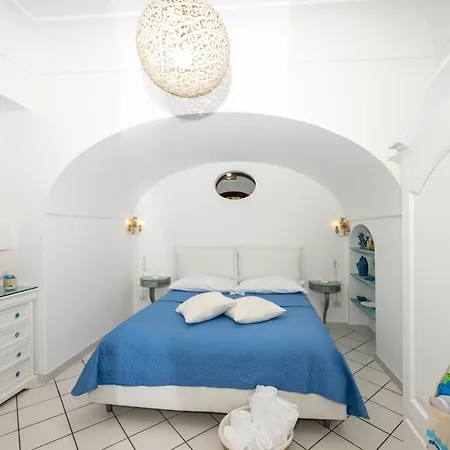 Mamma Mia * بوسيتانو