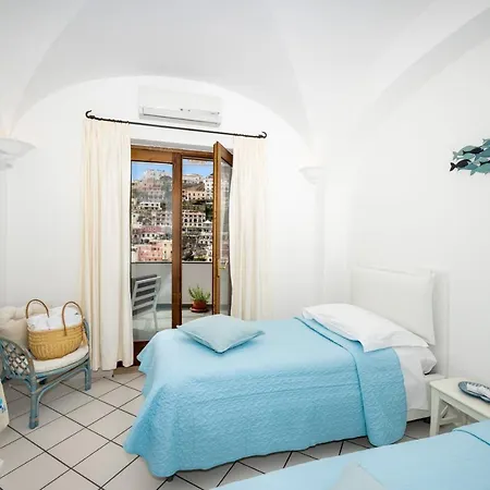 Mamma Mia بوسيتانو