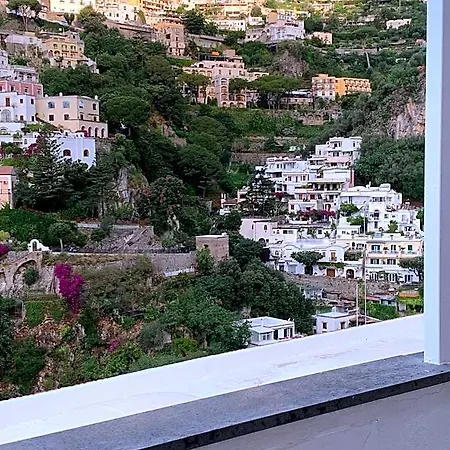 Mamma Mia شقة